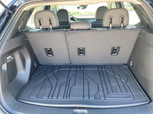 New 2027 Chevrolet Bolt RS w/ Technology Package FWD image 9