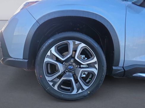 New 2026 Subaru Ascent Limited AWD/4WD image 9
