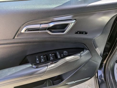 Certified 2023 Kia Sportage SX FWD image 19