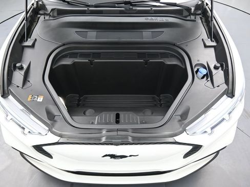 Used 2023 Ford Mustang Mach-E Select image 13