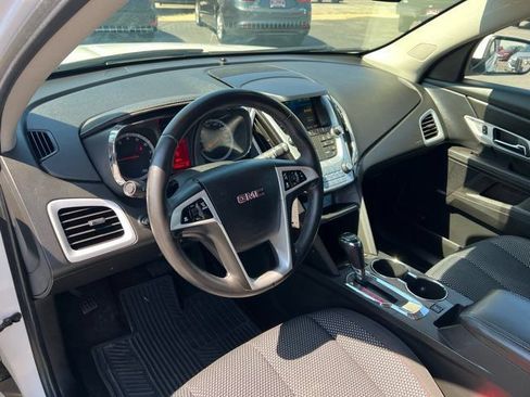 Used 2017 GMC Terrain SLE w/ Convenience Package FWD image 7