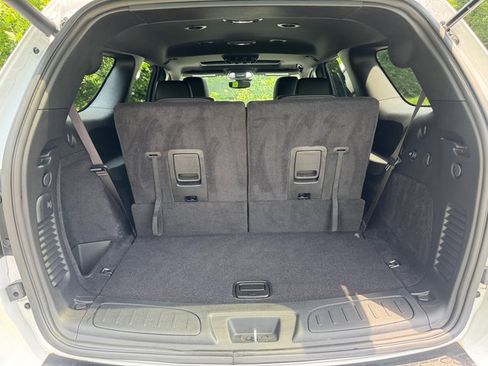 Used 2025 Dodge Durango R/T AWD/4WD image 17