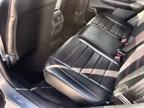 Used 2025 Honda CR-V Sport-L image 33