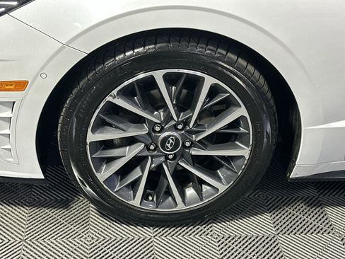 Used 2020 Hyundai Sonata Limited w/ Cargo Package image 12