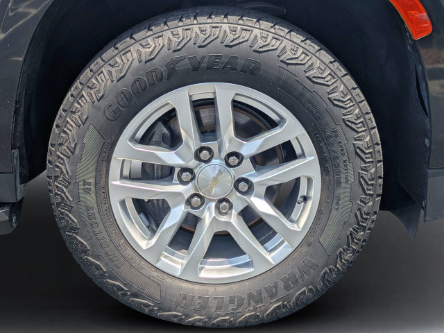 Used 2022 Chevrolet Tahoe LS RWD image 11