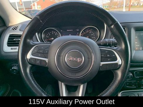 Used 2021 Jeep Compass Latitude w/ Convenience Group image 18