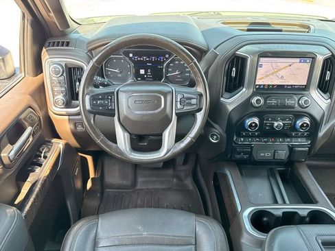 Used 2020 GMC Sierra 2500 Denali w/ Denali Ultimate Package AWD/4WD image 14