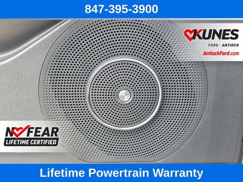 Used 2024 Ford Expedition Limited image 47