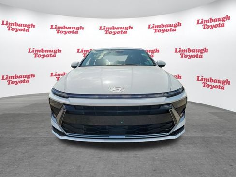 Used 2026 Hyundai Sonata Blue FWD image 21