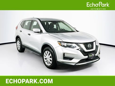 Used 2020 Nissan Rogue S FWD image 1