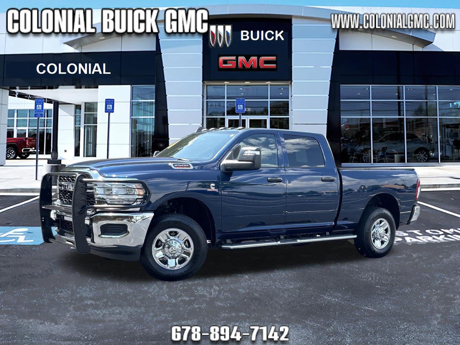 Used 2024 RAM 2500 Tradesman w/ Chrome Appearance Group AWD/4WD image 1
