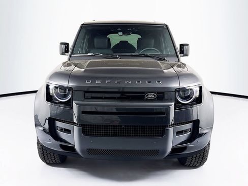 New 2026 Land Rover Defender 110 X-Dynamic SE AWD/4WD image 2