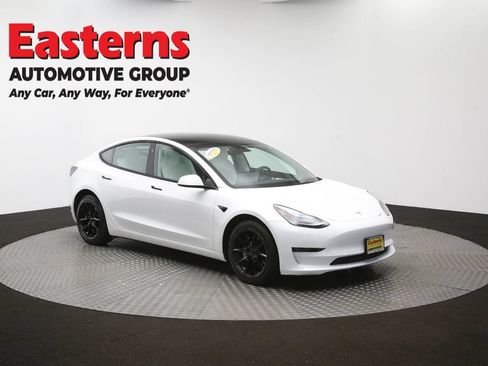 Used 2023 Tesla Model 3 Standard Range RWD image 43
