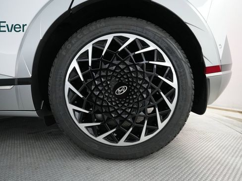 Used 2023 Hyundai Ioniq 5 Limited image 20