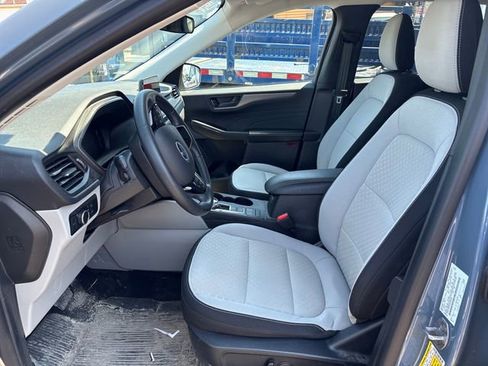 Used 2024 Ford Escape Active image 8