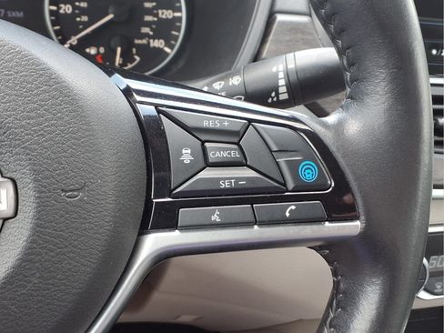 Certified 2024 Nissan Altima 2.5 SL AWD/4WD image 17
