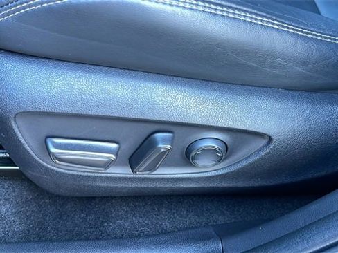 Used 2022 Toyota RAV4 XLE Premium image 28