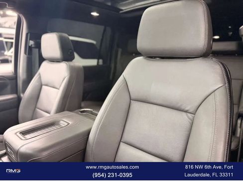 Used 2024 Chevrolet Suburban Z71 w/ Luxury Package image 13