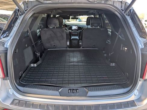 Used 2020 Ford Explorer Limited RWD image 27