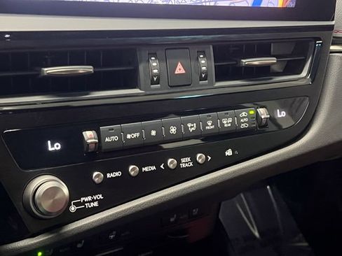 Certified 2022 Lexus ES 350 F Sport w/ Accessory Package 2 FWD image 20