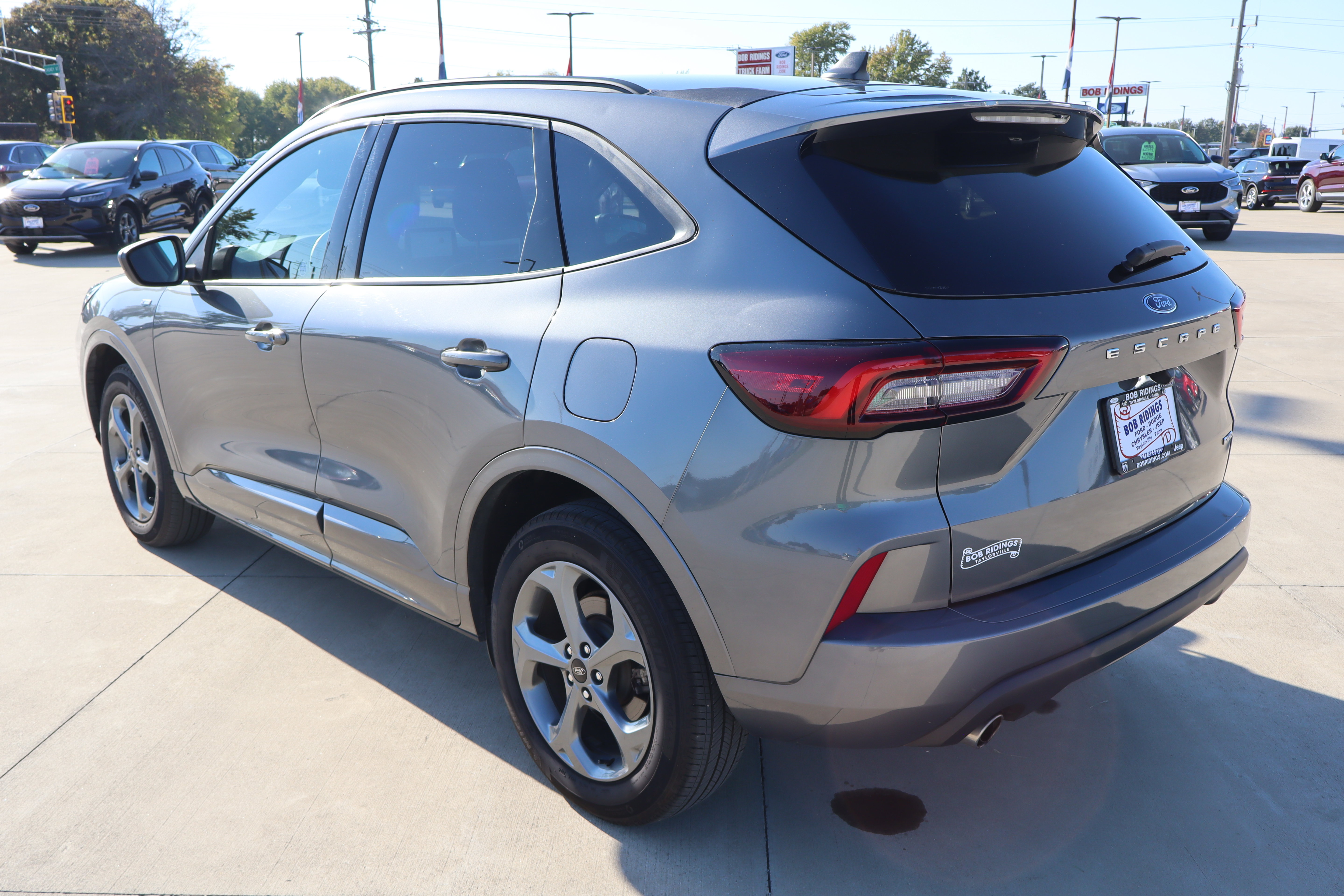 Used 2024 Ford Escape ST-Line AWD/4WD image 7