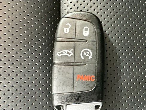 Used 2023 Dodge Challenger SXT w/ Plus Package image 17