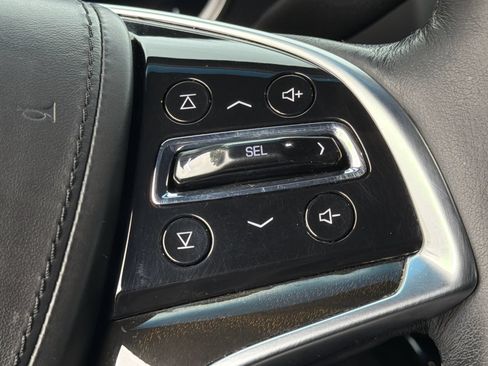 Used 2017 Cadillac Escalade Platinum AWD/4WD image 13