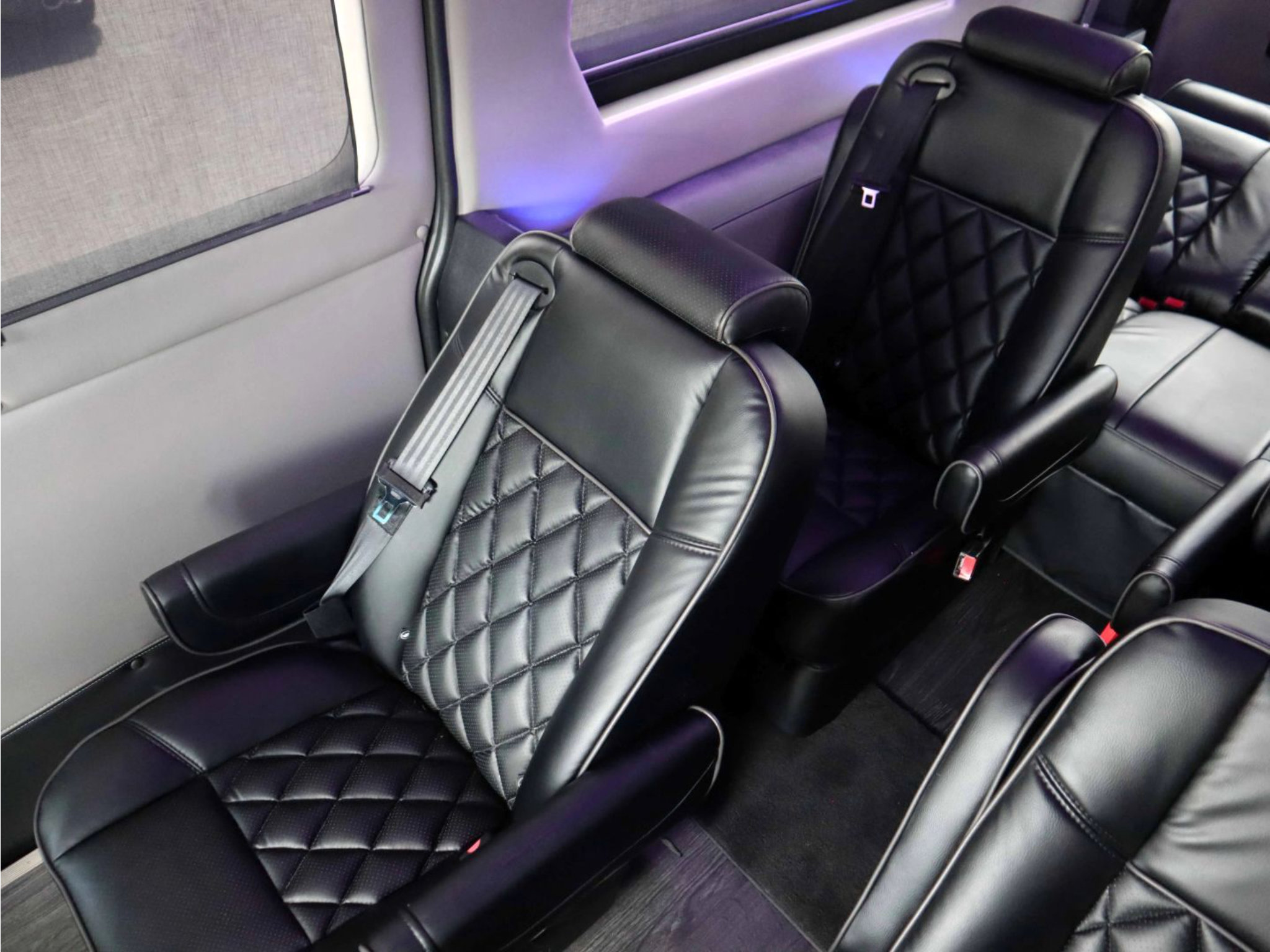 Used 2023 RAM ProMaster 2500 w/ Premium Convenience Group (B) FWD image 12