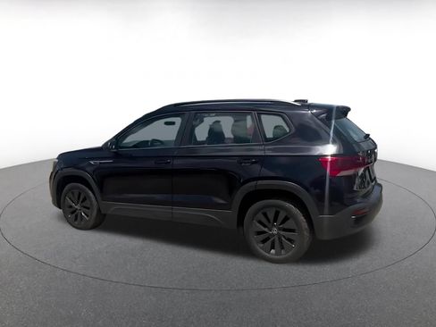 Used 2024 Volkswagen Taos S FWD image 10