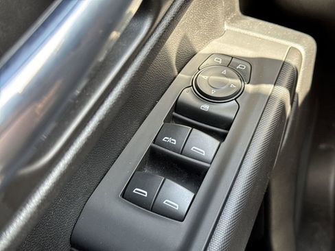 Used 2022 Chevrolet Silverado 1500 Custom w/ LPO, Dark Essentials Package image 15