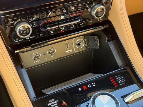 New 2025 Jeep Grand Cherokee L Summit w/ Obsidian Package image 20