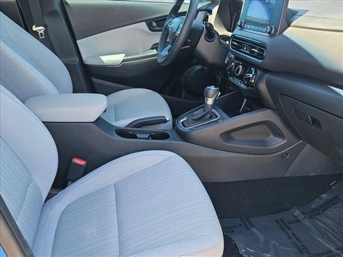 Used 2022 Hyundai Kona SEL w/ Cargo Package FWD image 18