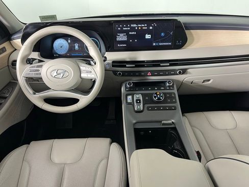 Used 2023 Hyundai Palisade Limited image 13