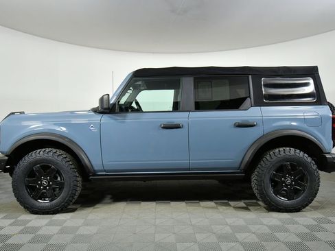 Used 2022 Ford Bronco Black Diamond AWD/4WD image 16