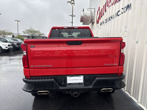 Used 2019 Chevrolet Silverado 1500 Custom Trail Boss w/ Custom Convenience Package image 10