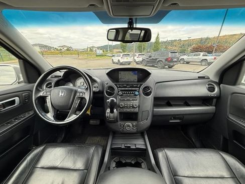 Used 2015 Honda Pilot Touring image 10