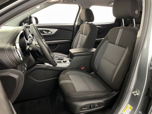 Used 2023 Chevrolet Blazer LT FWD image 19