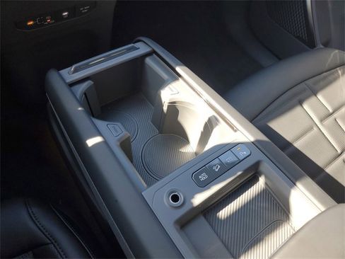 New 2026 Kia EV9 Land w/ Nightfall Edition Package image 27