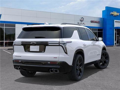 New 2026 Chevrolet Traverse RS image 4