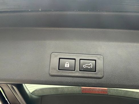 Used 2020 Subaru Ascent Limited w/ Technology Package AWD/4WD image 13