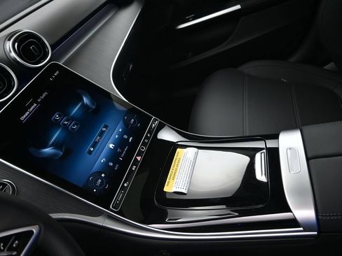 New 2026 Mercedes-Benz C 300 4MATIC Sedan image 14