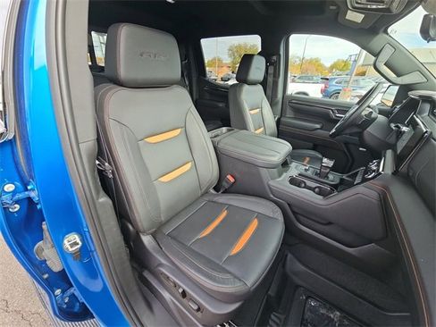 Used 2024 GMC Sierra 1500 AT4 w/ Technology Package image 16