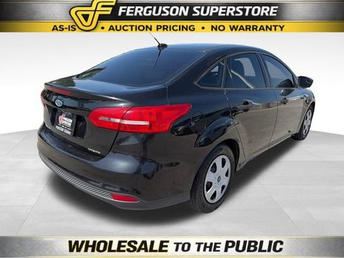 Used 2015 Ford Focus S FWD image 7