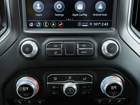 Used 2021 GMC Sierra 2500 AT4 w/ AT4 Premium Plus Package AWD/4WD image 15
