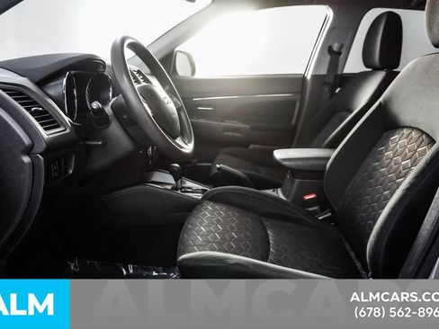 Used 2024 Mitsubishi Outlander Sport ES AWD/4WD image 11