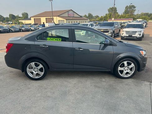 Used 2012 Chevrolet Sonic LTZ FWD image 4