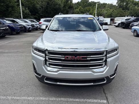 Used 2020 GMC Acadia SLT FWD image 2