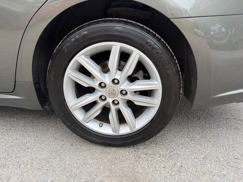 Used 2014 Toyota Avalon XLE Premium FWD image 13