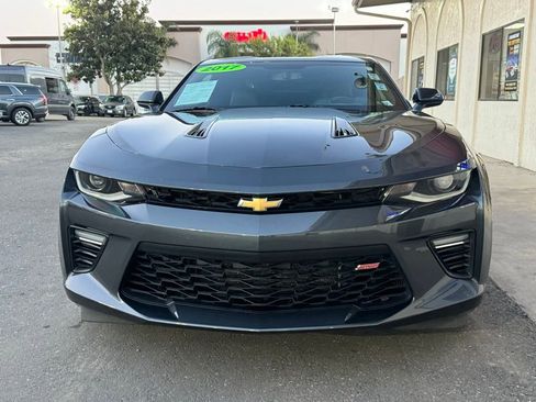 Used 2017 Chevrolet Camaro SS RWD image 6