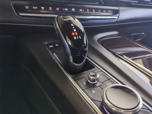 Used 2023 Cadillac Escalade Sport Platinum image 23